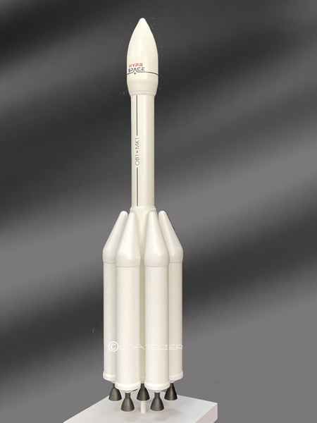 Hypr Space